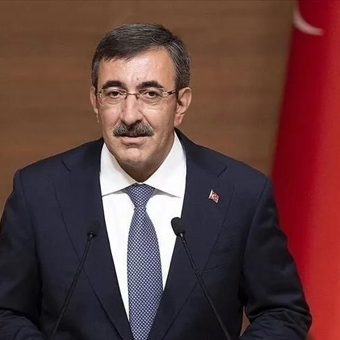ConflictTR's tweet photo. Cumhurbaşkanı Yardımcısı Cevdet Yılmaz:

Müttefikler arasında savunma yaptırımları kaldırılmalı. https://t.co/3Uv1I21eb6