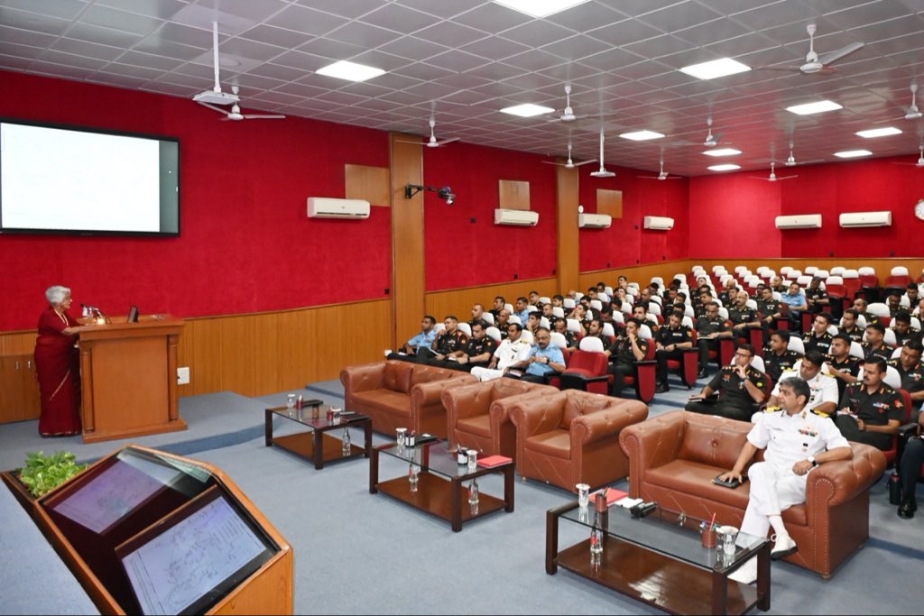 ia_awc's tweet photo. Amb Veena Sikri (Retd) spoke to the ongoing Higher Command Course on “Act East Policy: Deliverance So Far and Future Road Map",  highlighting Nation's Vision, the military’s role in advancing National Interests & the significance of the Andaman & Nicobar Islands in Reinforcing India’s Eastern Outreach. @artrac_ia @adgpi