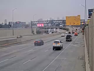 tmabucks's tweet photo. Commuter reminder you can always view photos & videos of current I-295/I-95 traffic conditions at https://t.co/Xa63lXNzuN before hitting the road!
#95Revive | @511PAPhilly https://t.co/be9GMqXitp
