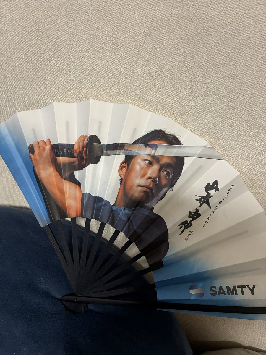 elephant78613's tweet photo. SAMTYさん
プレゼントありがとうございます✨✨
リビングに飾らせていただきます✨✨
かっけぇーーー!!!
#SAMTY #山本由伸 https://t.co/1N5QYLrHVa