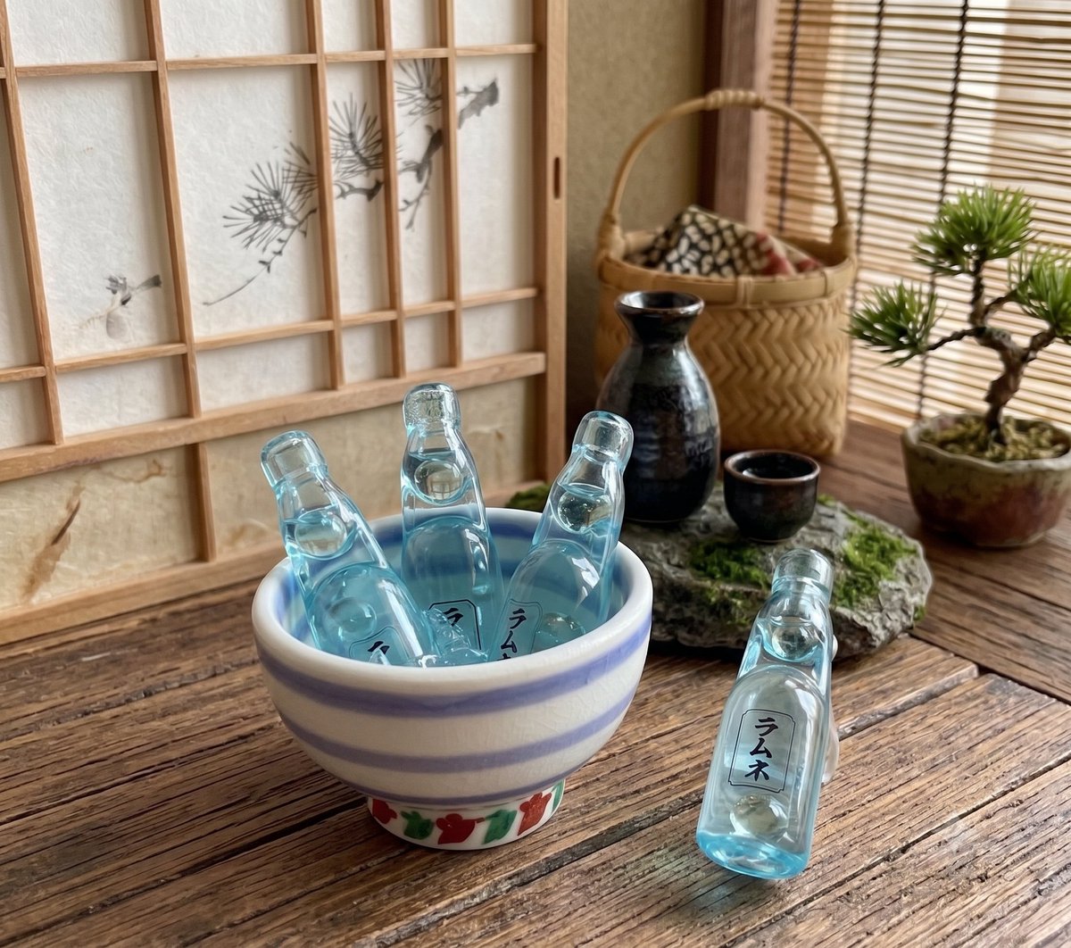 らむね様オーダー製作品 ご要望にお応えしてラムネ瓶60mmサイズ用の枠作成モールド、新タイプを