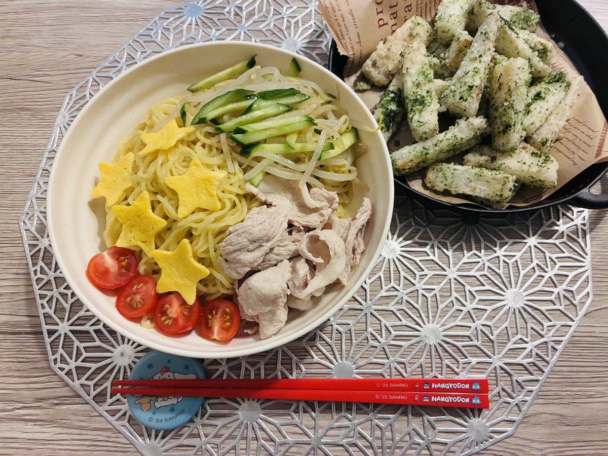 chero11299's tweet photo. #おうちご飯　#七夕　#冷やし中華　#山芋揚げ焼き https://t.co/6lfkVWrJXN
