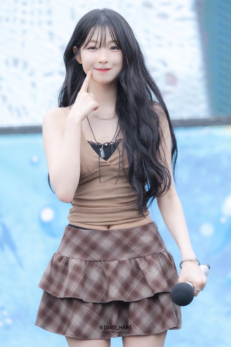0417_hair's tweet photo. 260704 Water Music Pool Party 2P    

#프로미스나인 #fromis_9 
#백지헌 #白知憲 #BAEKJIHEON #JIHEON https://t.co/ew0mGd3AuG