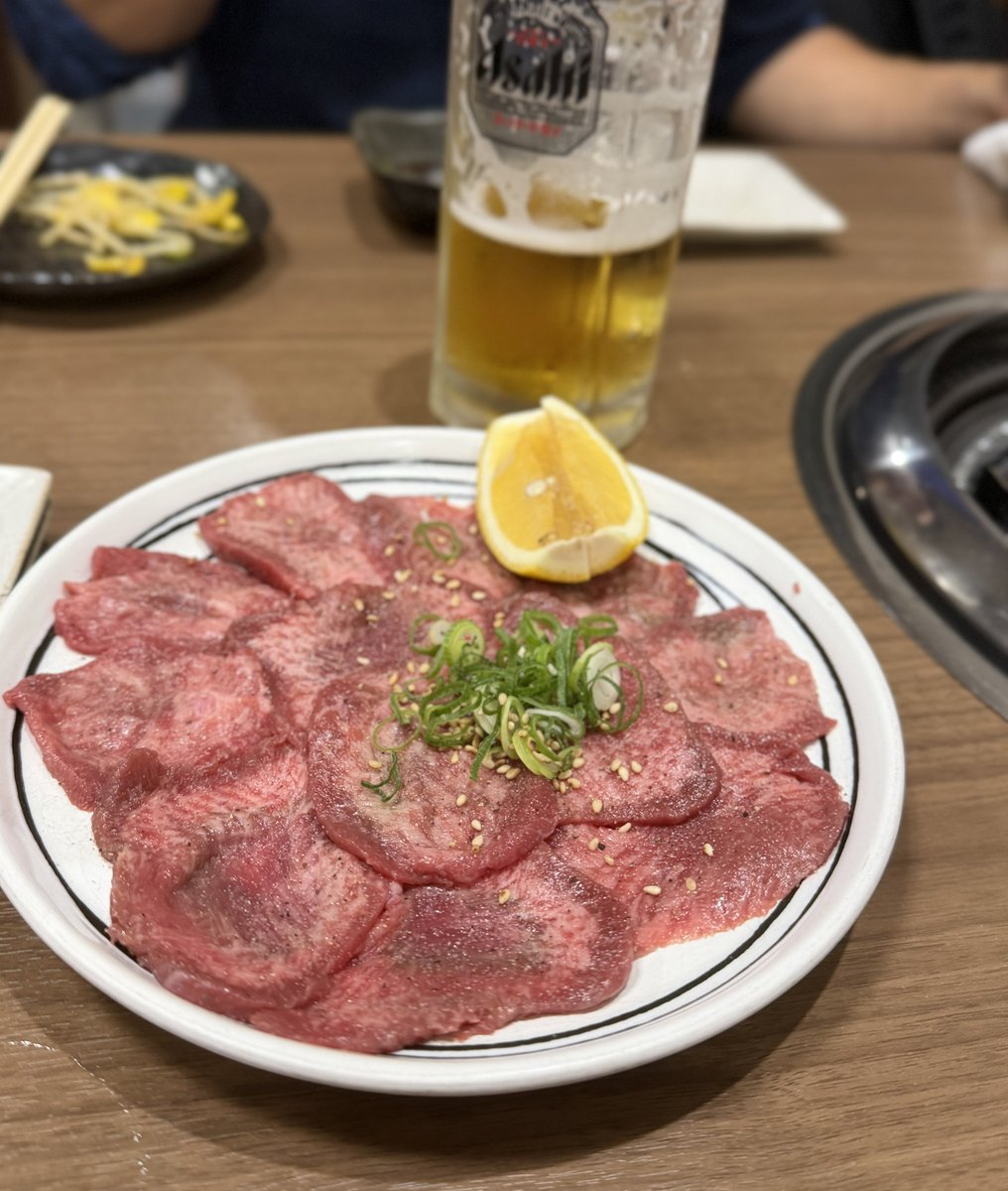 ryoxts111's tweet photo. 焼肉はタンとハラミが好き😎 https://t.co/0txPf7srp8