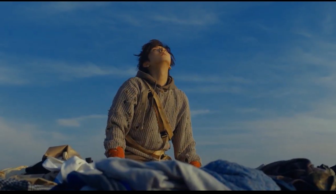 _imnamego5rae's tweet photo. Kihyun as the Little Prince ⭐️

#KIHYUN #기현
#BORDERLINE #보더라인
#SoGood #쏘굿 https://t.co/vhluOTE096