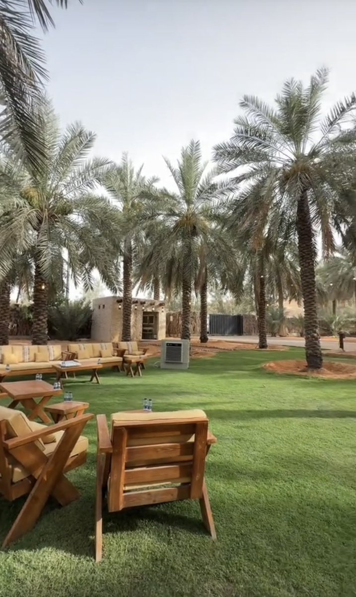 archiiiitect's tweet photo. السياحه البيئيه من خلال تطوير المزارع وتاهيلها بحيث تصبح ذات جذب سياحي وذلك من خلال تاهيلها وبمواد اوليه ومن البيئه وتنسجم مع البيئه لتعطي مخرجات رائعه https://t.co/lPfMUKR6tw