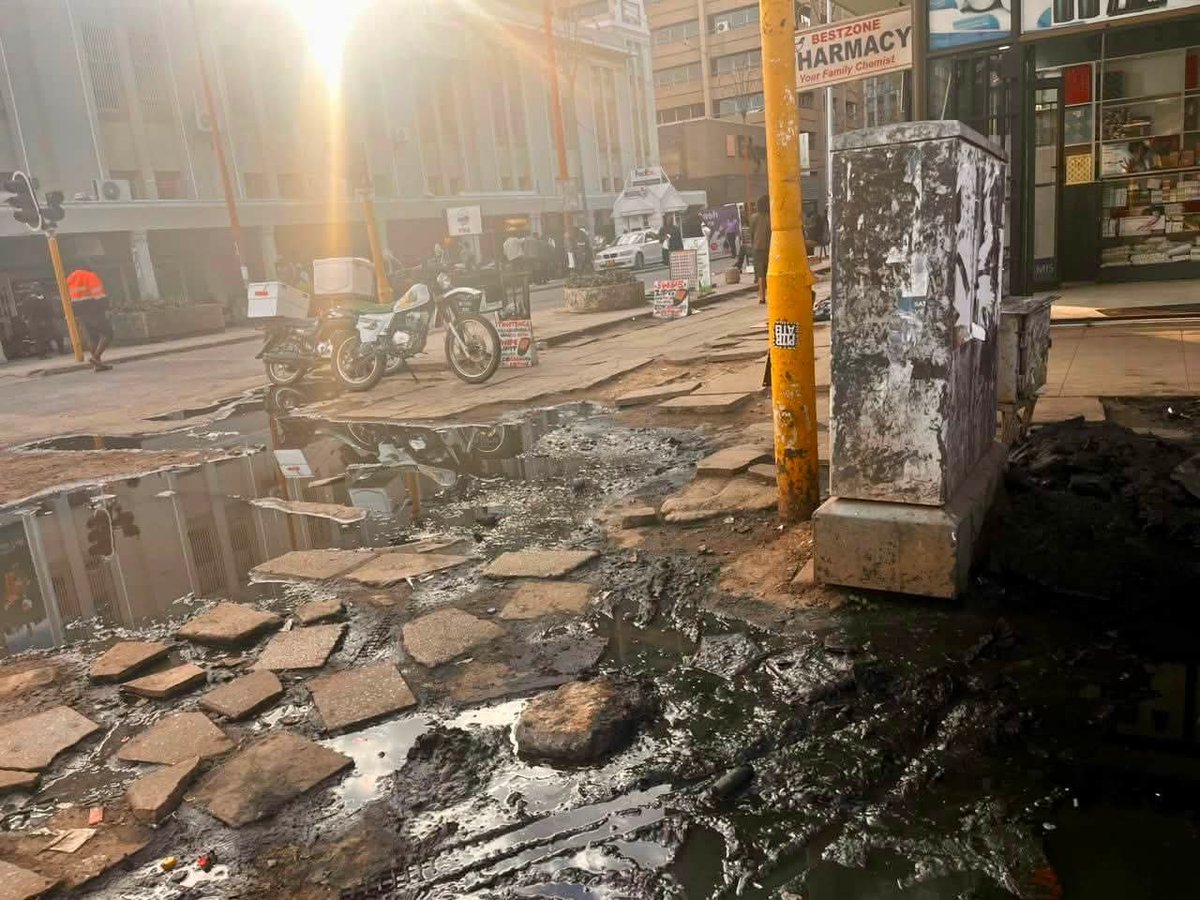 _Barrister01's tweet photo. @Jamwanda2 Mukoma George, I come in peace. I come to you, not because you're responsible for this, but because you're a man of action. Results oriented, much like myself. I don't know if you've seen the attached images, but I know you know who to forward them too. https://t.co/ibf343f9oh