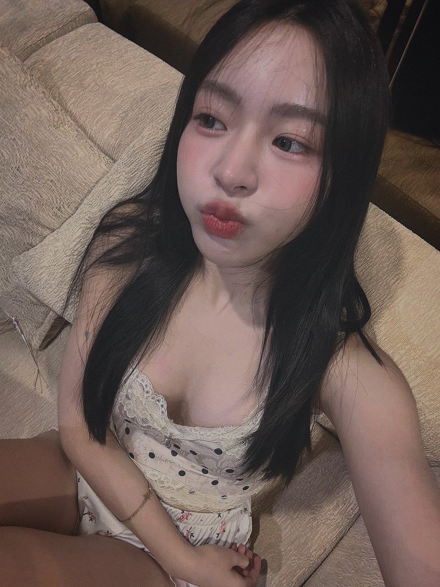 weiii_o412's tweet photo. 太久沒浮上水面讓你們看一下了
看一下吧🫠 https://t.co/Nnthgnnxlo