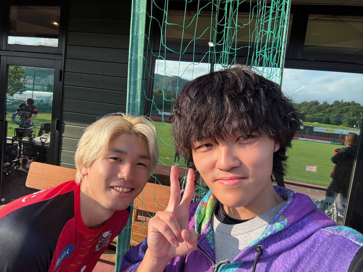 sena_vo32's tweet photo. 充実しすぎな3日間でしたヽ(* 'ー')ﾉ
札幌ほんと好き引っ越したい☃️ https://t.co/5Vay2bzF5r