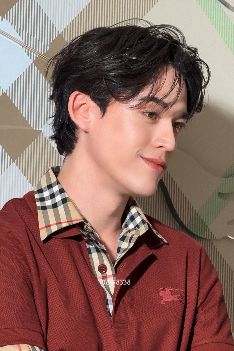 jossgawine's tweet photo. muka kaya gini mau lu lempar piring, anjing anjinggg muka kaya gini mah DIKECUP cok https://t.co/hL2tiB1jII