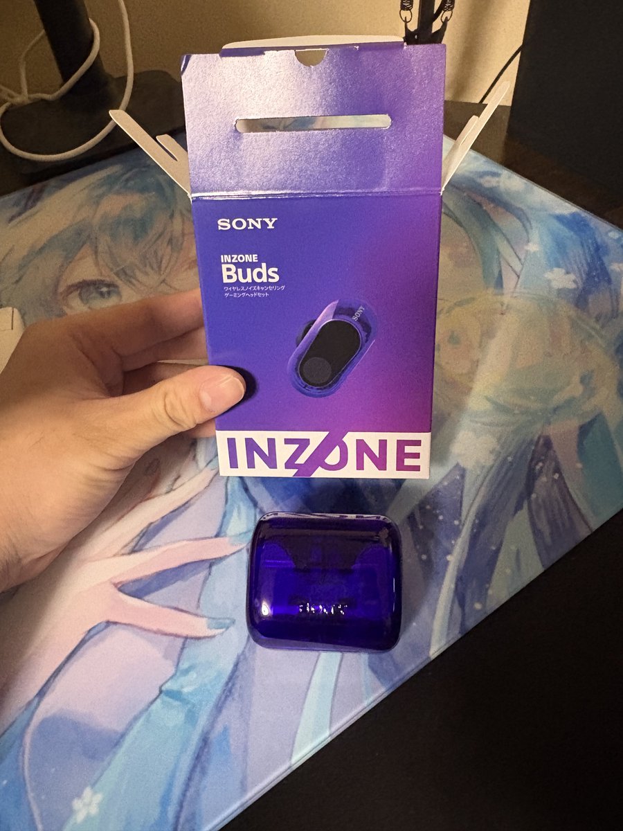 G7voltisGOD's tweet photo. INZONE Buds結構いい感じやな
色も可愛いしゲーム音も結構聞こえる https://t.co/pViEWg6JN5