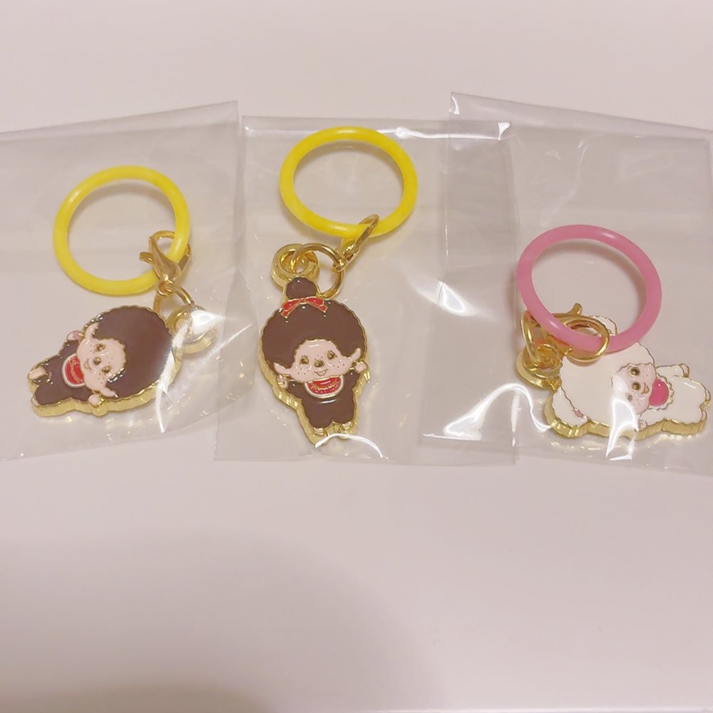 829RM726's tweet photo. モンチッチ マーカーアクセサリー
交換お願いいたします🙇‍♀️

《譲》
モンチッチくん
モンチッチちゃん
チャム

《求》
タヌタヌ

郵送交換希望です。
お心当たりがありましたらお気軽にお声がけください🙏✨️ https://t.co/w2fwztW8bM