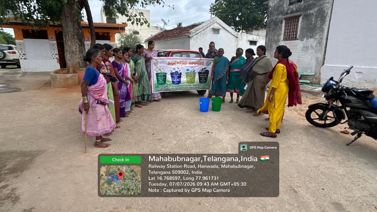 MC_Mahabubnagar's tweet photo. Every doorstep reached, every family engaged—Div. No. 15, champions #SourceSegregation for cleaner tomorrow.
#SwachhBharat #SafeEnvironment @RoopaMishra77
@SwachhBharatGov @MoHUA_India @palamuru
@GummalaMamtha @tksreedevi @cdmatelangana
@Collector_MBNR @ACLB_MBNR @SBMU_Telangana https://t.co/vb2XuUjrvP