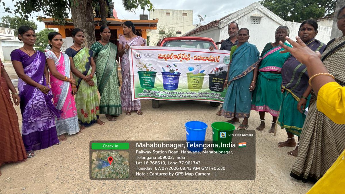 MC_Mahabubnagar's tweet photo. Every doorstep reached, every family engaged—Div. No. 15, champions #SourceSegregation for cleaner tomorrow.
#SwachhBharat #SafeEnvironment @RoopaMishra77
@SwachhBharatGov @MoHUA_India @palamuru
@GummalaMamtha @tksreedevi @cdmatelangana
@Collector_MBNR @ACLB_MBNR @SBMU_Telangana https://t.co/vb2XuUjrvP