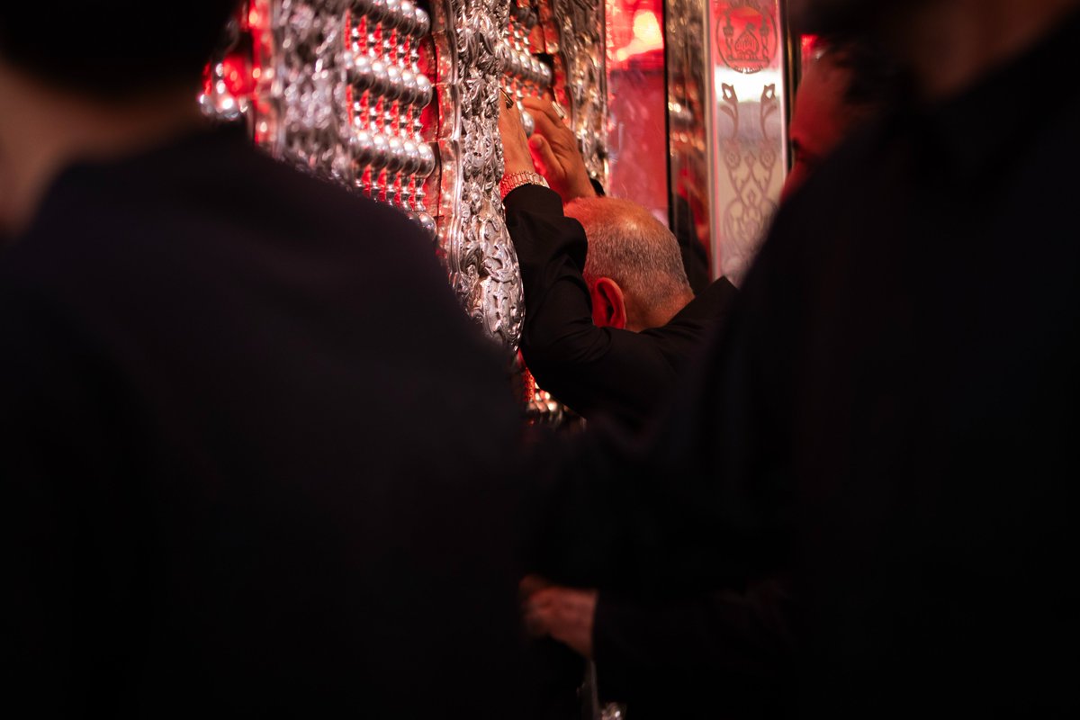 imamhussainorg's tweet photo. اَلسَّلامُ عَلَيْكَ يَا ثَارَ اللهِ وَابْنَ ثَأْرِهِ وَالْوِتْرَ الْمُوْتُورَ  

#الامام_الحسين  
#محرم
#وفاء_للحسين  
#العتبة_الحسينية_المقدسة