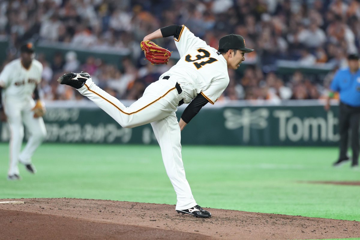 TokyoGiants's tweet photo. 【六回表】巨人 1-2 阪神

2死二塁の場面で、4番手の #赤星優志 投手が登板、後続を抑える。 https://t.co/hOKoagQT3x