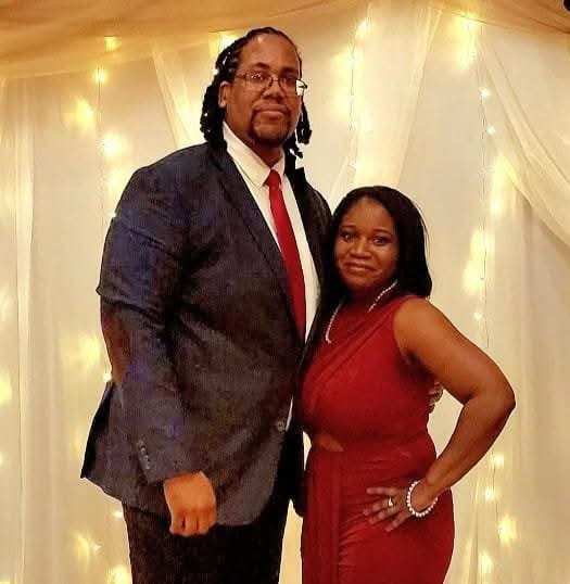 Connonedrum's tweet photo. I want to take this time to wish my wife a happy birthday. Our anniversary was on the first and we felt so blessed to celebrate 🥳 so much. Happy 9 year anniversary and Happy Birtbday. #HappyAnniversary #HappyBirthday #cheers #cheerstoforever https://t.co/KjMRqEy2Xm