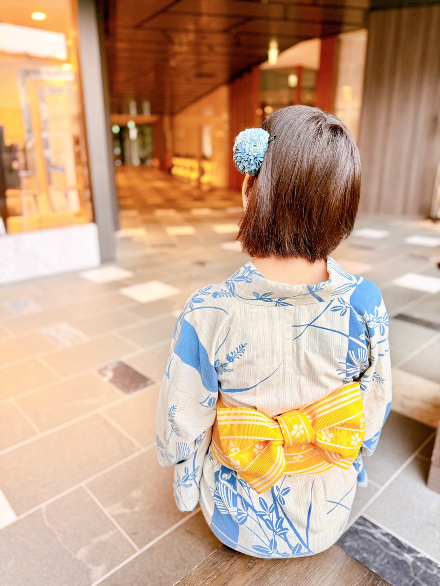 zirouueda's tweet photo. 立てば芍薬 座れば牡丹
はしゃぐ姿はナンバーワン！
#1日1ポートレートチャレンジ 
#ゆかたの日 https://t.co/BjrXZd6wy0