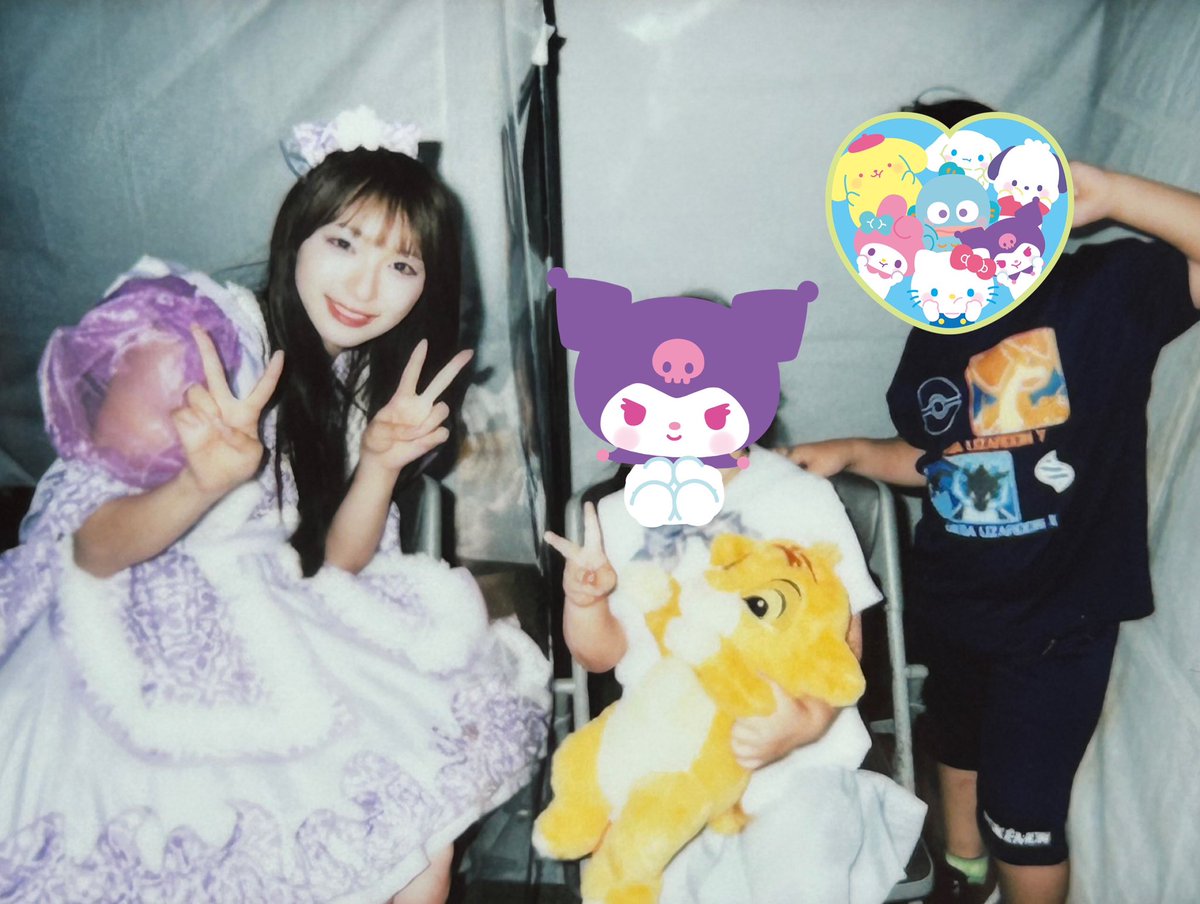 bonchan109's tweet photo. 7/4 アリオ橋本♪リリイベ
莉世ちゃん💜

お見送り会の時の娘…無反応だったかな😅
またまた覚えてる？って娘に聞いてた莉世ちゃんだけど、もちろん変わらず大好きだよ👧♡
去年の7/7の山梨のリリイベから今日で1年が経つよ☆

これからもずっと応援しています👧👦💜
#塩川莉世 https://t.co/w8PVz8Ed5P