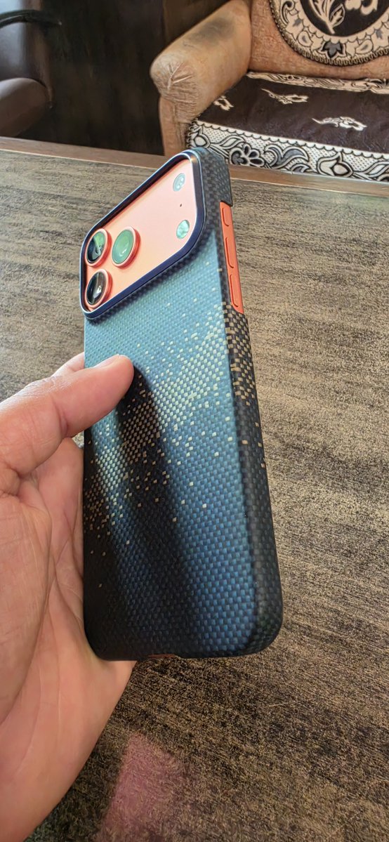 Dangel143's tweet photo. @stufflistings Thn you never tryed pitaka ..... @PitakaGallery  and this is honest review from my side 🤞 https://t.co/KbV1V2MzHj