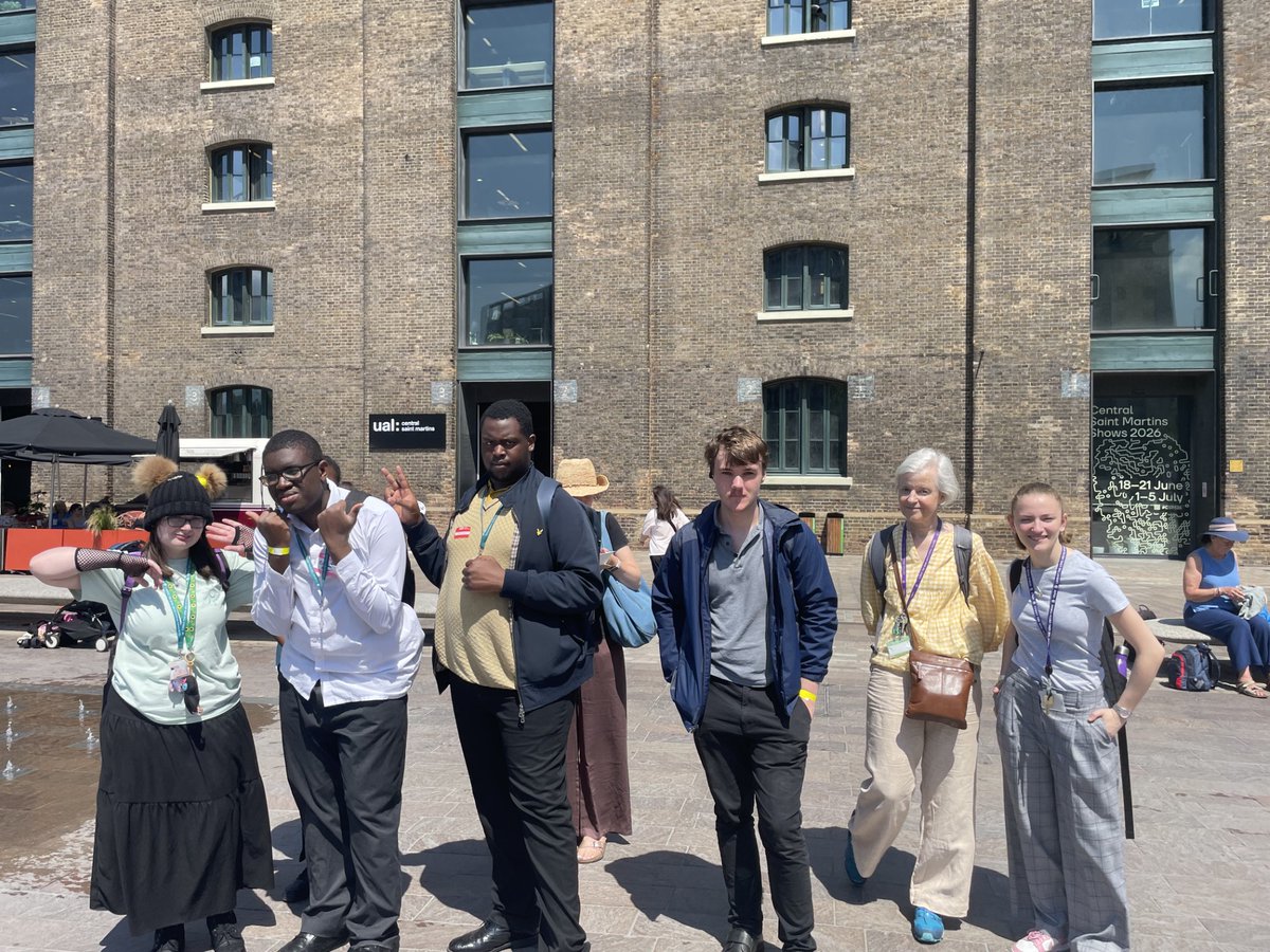 ctksfc's tweet photo. Our Level 3 Art & Design students from #CTKEmmanuel visited the Degree Shows at Chelsea College of Arts, Goldsmiths and Central Saint Martins!
From exhibitions to meeting student mentors, students learned all about creative study at university level.
#CTKSixthForms https://t.co/huo41e5guM
