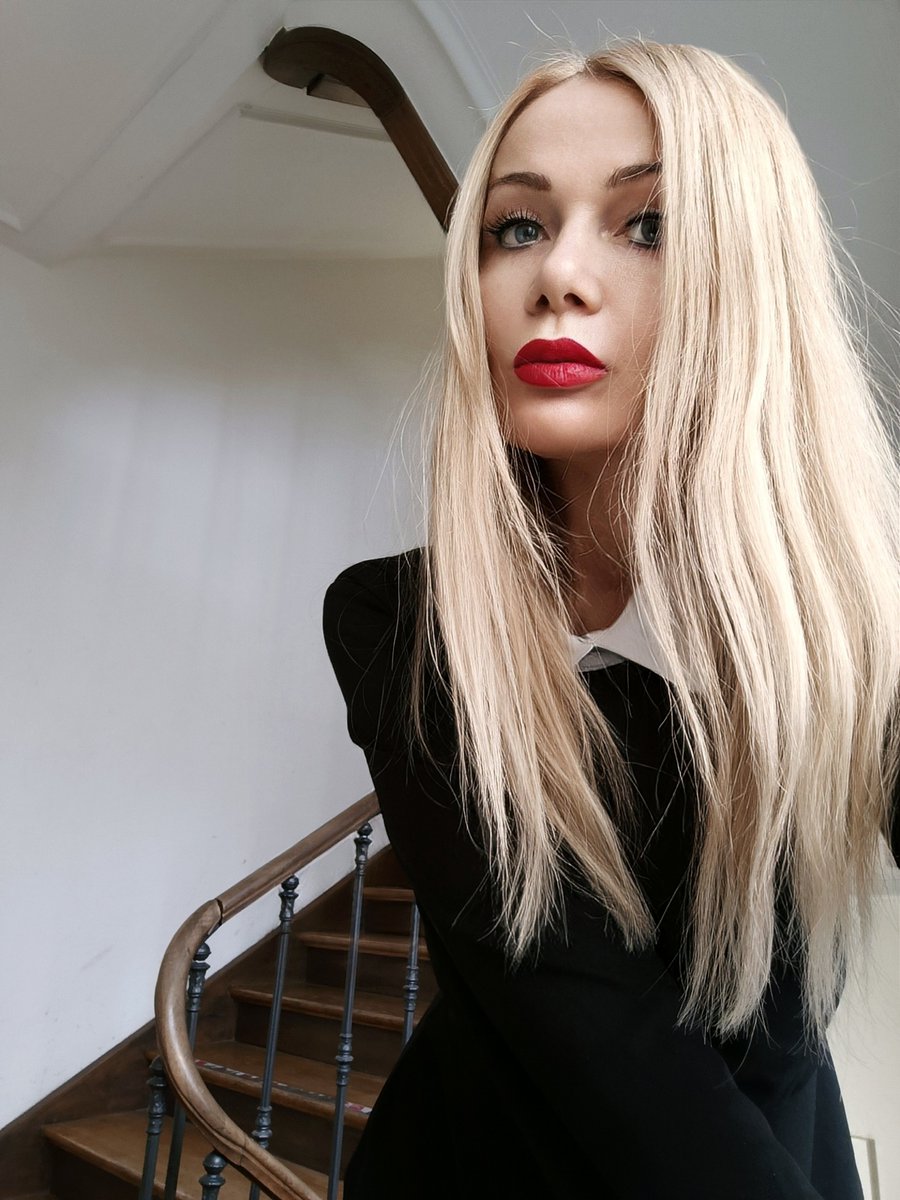 Mistress_Zahra tweet picture