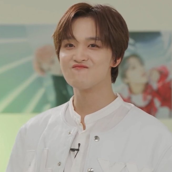 dailyhaechan's tweet photo. haechan was supposed to wear the cherry bomb outfit but he rlly didn’t want to wear it 😭😭 his cute face cuz he got outed for hating the stylingg  https://t.co/CUCaxOk6RF