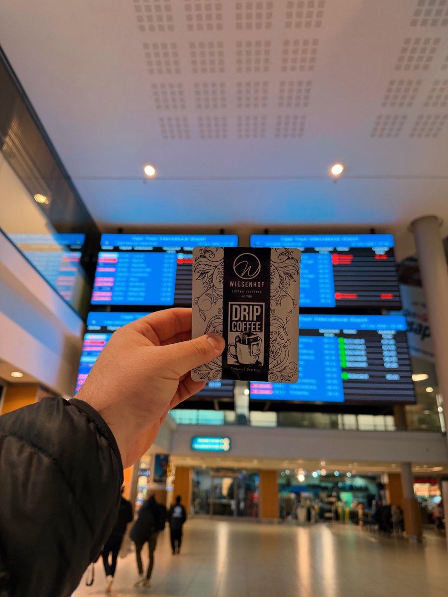 PeterPentz's tweet photo. Rule number one when travelling: never compromise on good coffee ☕✈️ @4KobusWiese https://t.co/MqJsoFLkkf