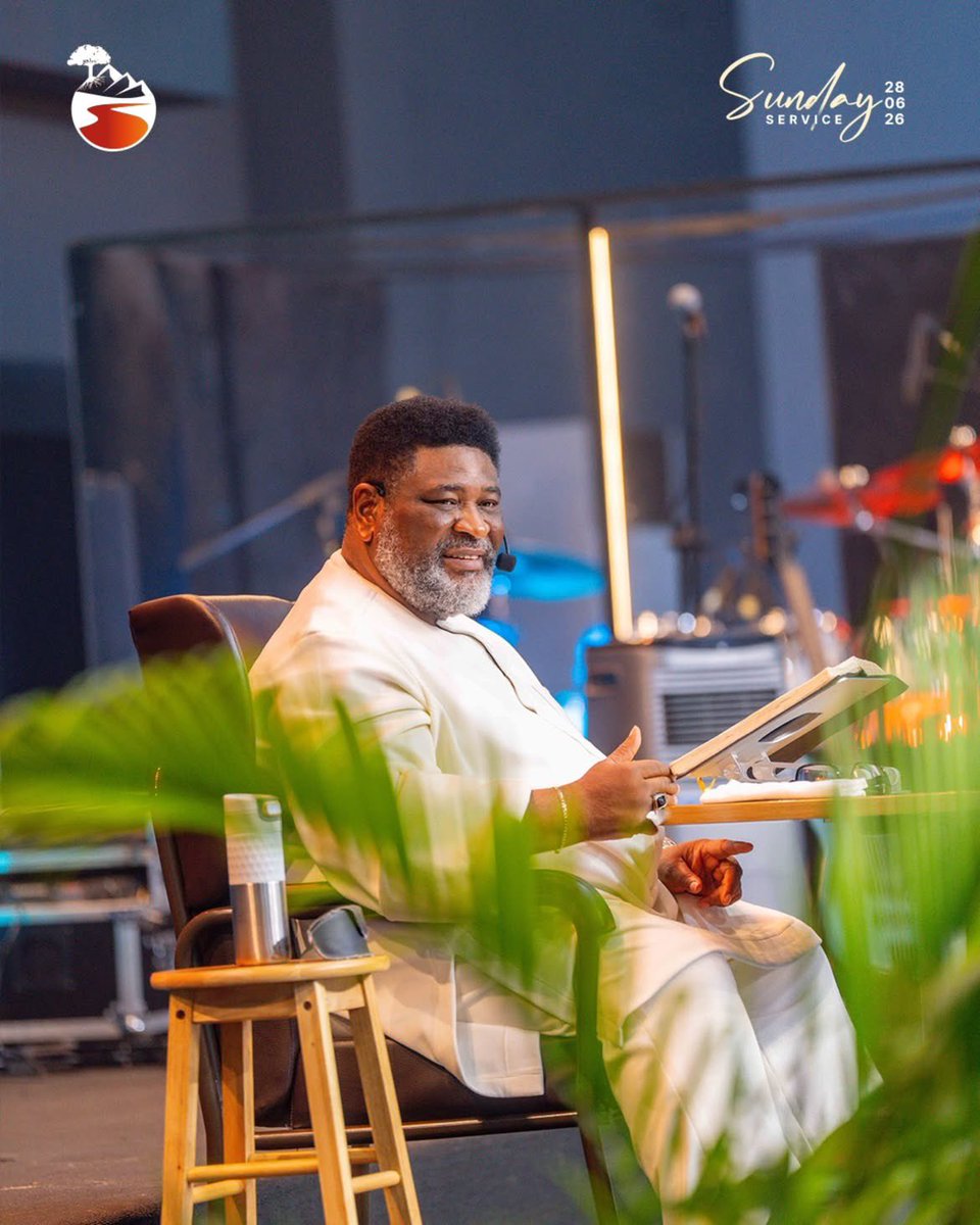 Okiki_Authority's tweet photo. Reverend Kay! The gift of God to us 🎁

Tomorrow we wait…🥹 https://t.co/ExScUXjAi2