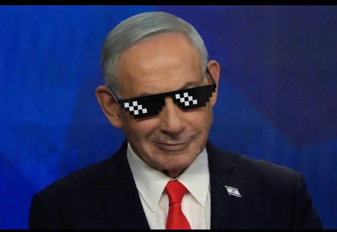 mbappeir's tweet photo. @ttshdd ایشون هم قشنگ ۱۰۰ سال جلو انداخت ما رو 😘🇮🇱🤗 https://t.co/KtgHnr8FCP