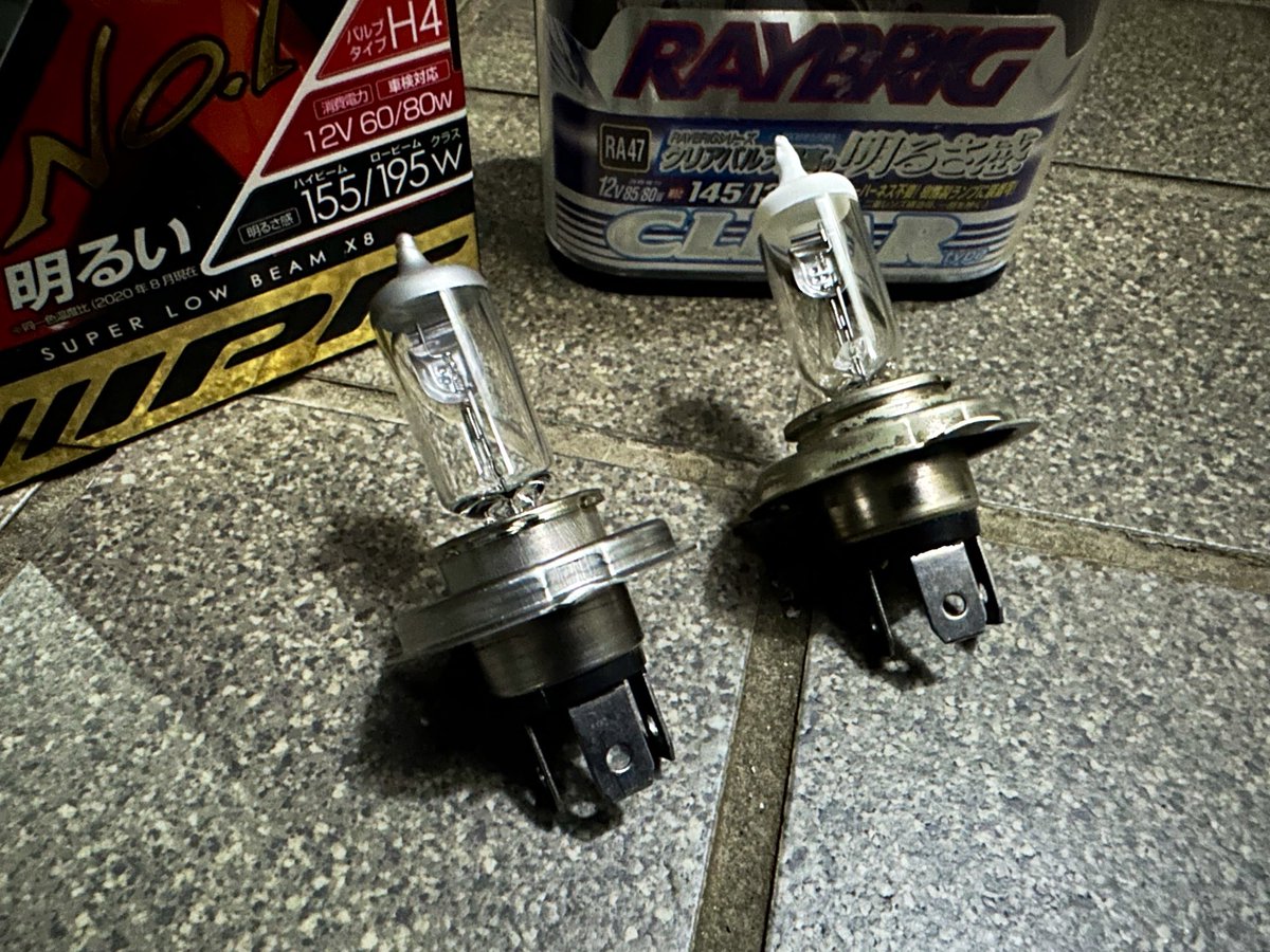 AF24MF02HP10's tweet photo. IPFのスーパーロービームが片目切れた。サーキットクリアの生き残りとデスマッチさせることにした。大出力+高効率なんざ長持ちするわけないのでなんかバルブ積んどこ https://t.co/XOcvSlJFP4