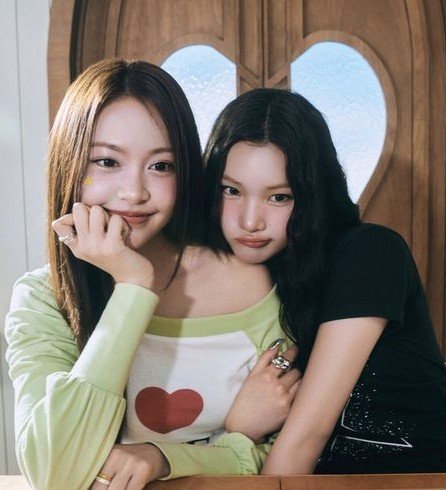 H2H_INA's tweet photo. 260707 #JUUN weverse comment 

​👤: Kim Juun, mau ke Bali bareng aku gak?
👾: Maunya bareng Rmenka~

#Hearts2Hearts #하츠투하츠 #주은
@Hearts2Hearts https://t.co/nvbjmfKgaY