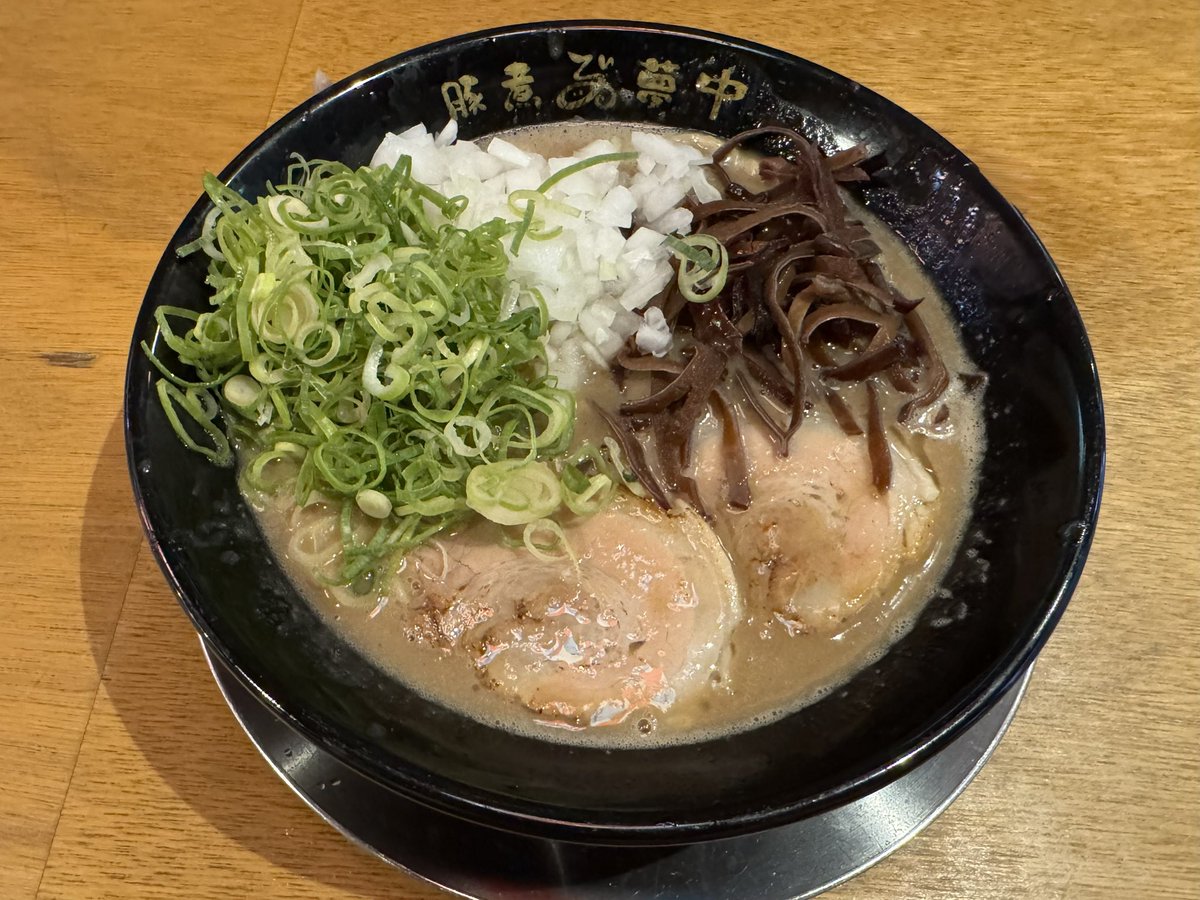 roka_ria's tweet photo. 仕事終わって🎋🍜食べてきた
#追っかけラーメン🍜 https://t.co/zmj5WOyqjc