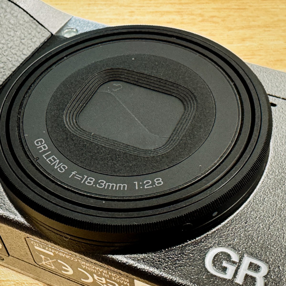 dkcamera2027's tweet photo. Great camera available.

RICOH GR IV

The latest GR series camera.

Features a 28mm-equivalent F2.8 lens, APS-C sensor, image stabilization, and fast autofocus for outstanding street photography.

Visit us in Shinjuku!

#RICOH #GRIV #GR #CompactCamera #Shinjuku #TaxFree https://t.co/10t6bTWZOX