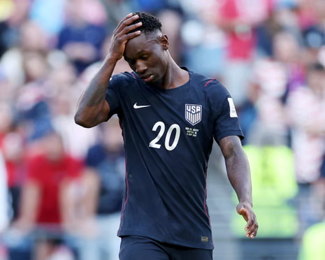 FootballTalkHQ's tweet photo. 🗣️ Croatian commentator at USA-Belgium full-time: 

"Belgium have won, but let's wait, maybe tomorrow morning when we wake up, a call from the White House comes in.." https://t.co/8Puxj6vr4c