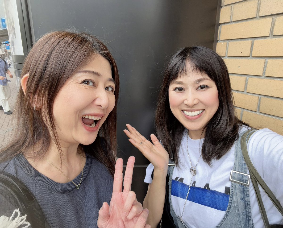 kaoriasoh's tweet photo. りりか お誕生日おめでとう🎉💐

今日は、#デューイ とランチして、乾杯したよ🍹✨

いつも心の中にいてくれてありがとう🩷

#ナースエンジェルりりかSOS
#森谷りりか
#渕崎ゆり子 https://t.co/cFBXfdQzdl
