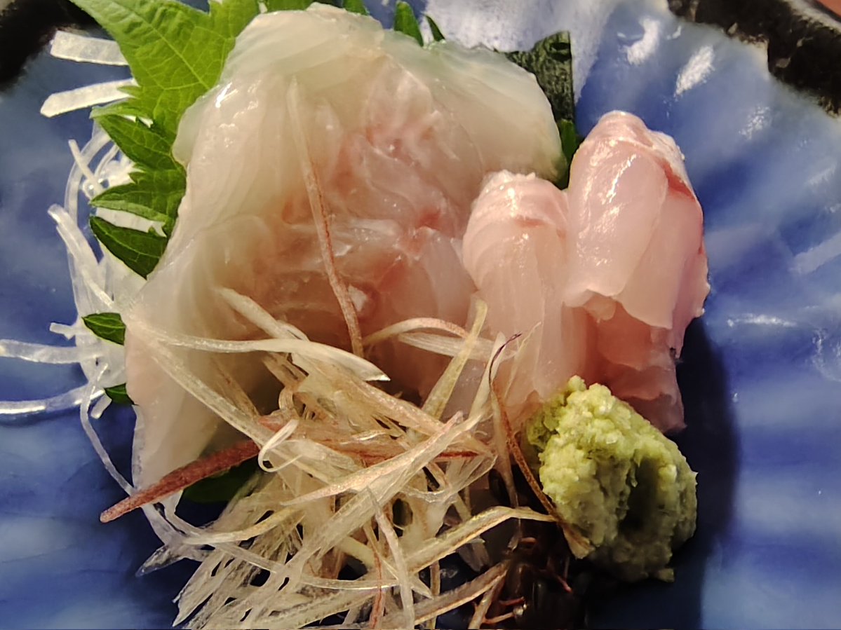 donrandonran's tweet photo. 𩺊の刺身🐟
こちらも美味🥢

因みに、ワタシは『𩺊』という字は初見でした💦 https://t.co/dh3ss5PjSR