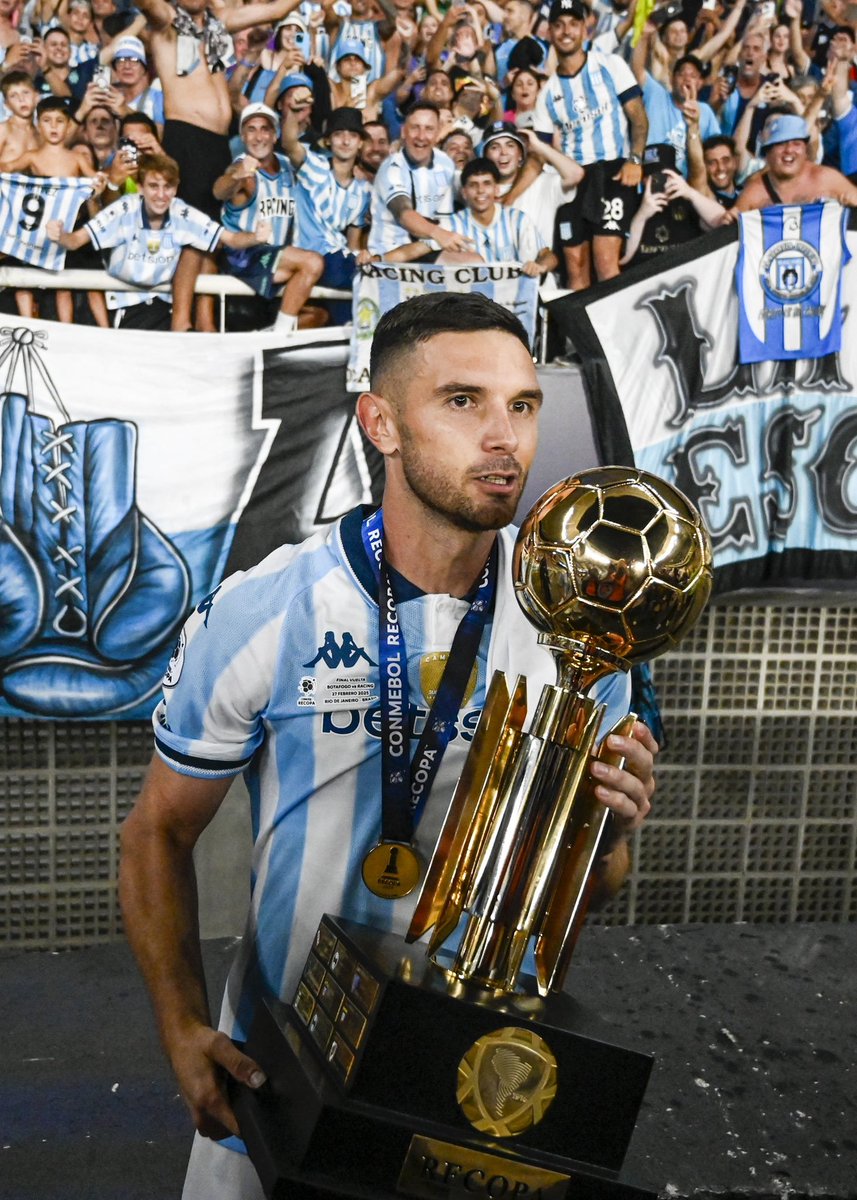 Comu_Racing's tweet photo. ¡FELIZ CUMPLEAÑOS, GOLEADOR! 🩵🤍

¡VAMOS POR MÁS, ADRIÁN! 🏆

#LACOMUDERACING #RACINGCLUB https://t.co/9Wszx0dPoY