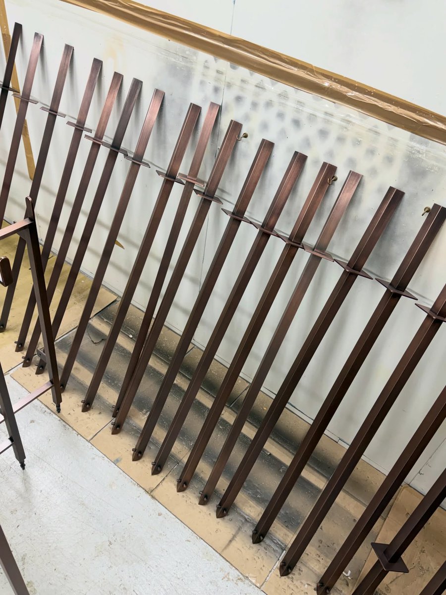 broadwaybrass's tweet photo. Bed posts for a large hotel project completed from mild steel to antique copper.
Learn More: https://t.co/4xBc4zM7px

#Copper #Copperplating #Antiquecopper #CopperPlated #CopperFinish #Satin #SatinNickelPlating #Brass #Bronze #GoldPlating #uk #broadwaybrass https://t.co/JTWbNMJZL1