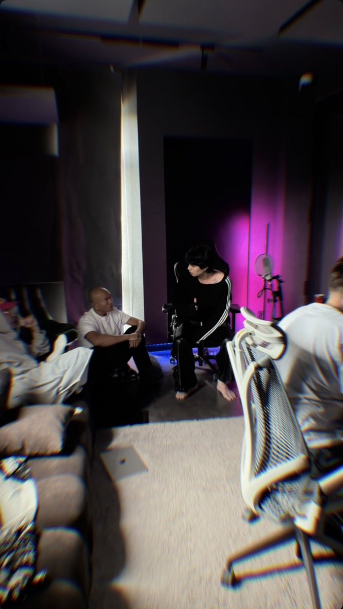 pmxvc_'s tweet photo. IGs : allbright.official

ได้เห็นคุณไบร์ทแล้ว😭😭😭

#bbrightvc https://t.co/sSdz2iW221