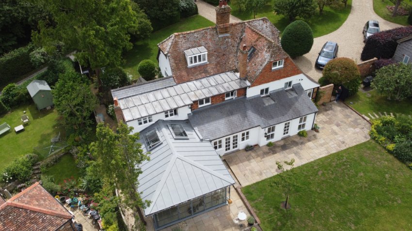 Int_Select's tweet photo. From conservatory to kitchen: bespoke Stella rooflights bring light and space to Grade II Listed property...

https://t.co/6PFBa1oDNm

( @StellaRooflight )

#Rooflights #NaturalLight #Architects #Contractors #Renovation #Heritage #Conservation #Bespoke #Quality #Durability https://t.co/KtOmTsfjZH