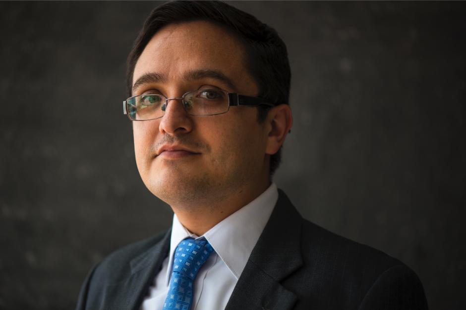DiariodeCA's tweet photo. Sala Tercera de Apelaciones deja sin efecto órdenes de captura contra exfiscales y exintegrantes de la CICIG

El tribunal anula las aprehensiones giradas el 30 de mayo de 2025 contra Juan Francisco Sandoval, Iván Velásquez, Thelma Aldana y otros exfuncionarios dentro del caso Odebrecht.

Lea la nota 👇🏻
https://t.co/svtcV0CGSv

#EnElPaísDCA