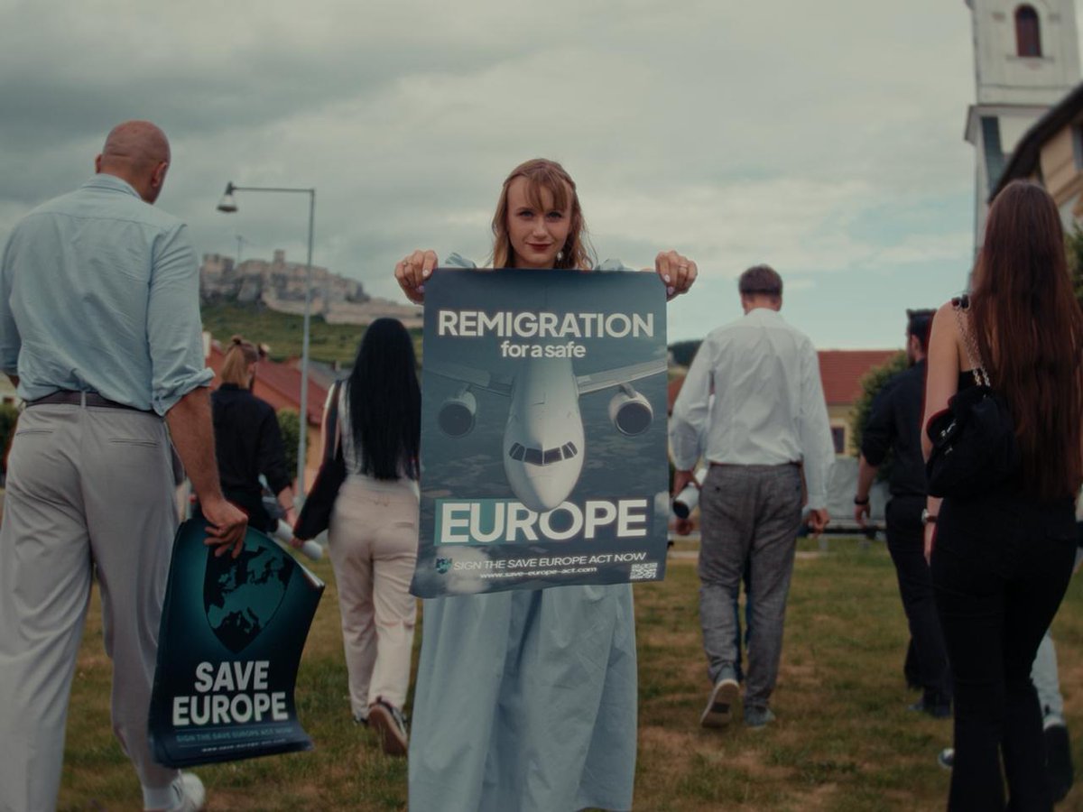 SaveEuropeAct's tweet photo. Amazing work from activists in Slovakia! 🇸🇰

They distributed Save Europe Act posters and flyers near Zipser Burg, helping bring our campaign to even more people. 

Every conversation, every flyer, and every poster makes a difference and is bringing remigration one step closer to Brussels. 

Thank you to @LiviaPavlikova , @MRepublikani  and everyone who is taking action and helping spread the message!