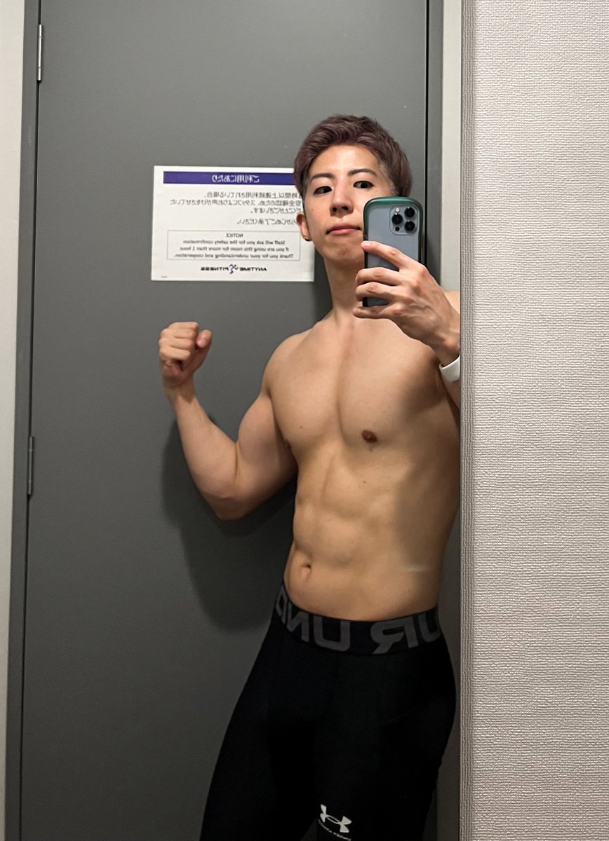 koropanda2's tweet photo. めっちゃサボってた腕トレ！筋肉痛がひどい
#筋肉 #細マッチョ #胸筋 #fitness #muscle #筋トレ好きな人と繋がりたい #筋トレ #ちんちんちゅーちゅーTuesday https://t.co/II5mqSFeld