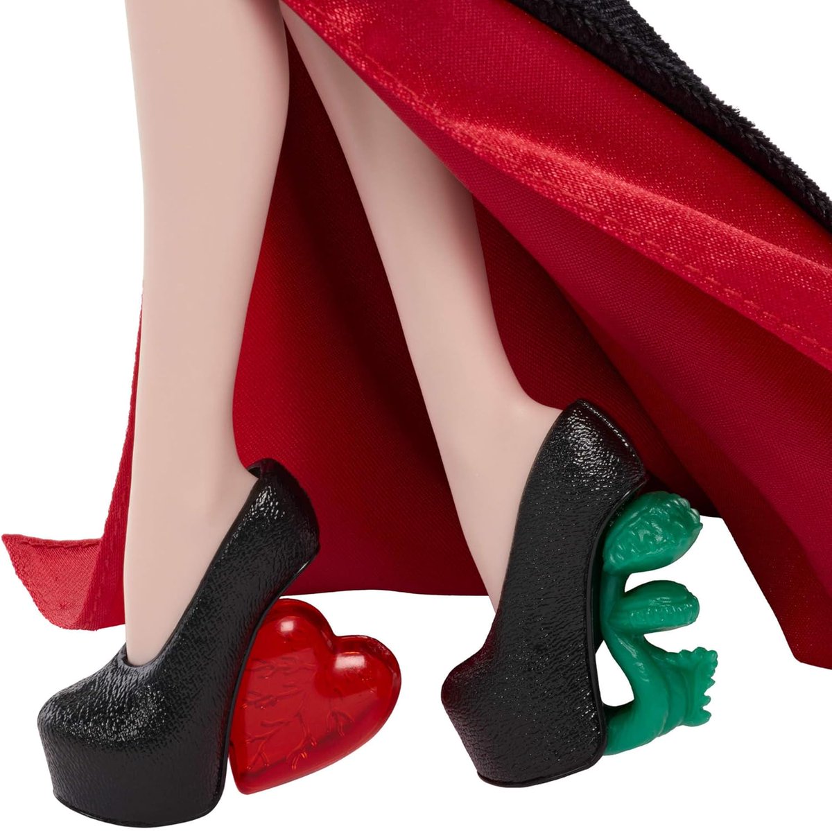 frikileria's tweet photo. #lafiguradeldia tenรญa que ser esta Monster High de Morticia Addams... los zapatoooos ๐๐๐๐
Que maravilla que exista, ya me la puedes pedir por https://t.co/2qacWCZscR ๐ค
#addams #monsterhigh #morticiaaddams #wednesday #miercoles https://t.co/1o2p7WAQCQ