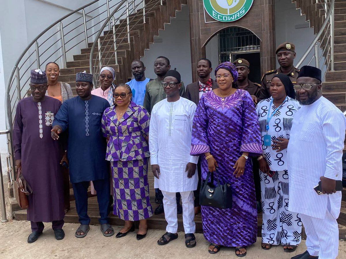 assnatci's tweet photo. Activité des Organisations Interparlementaires (OIP)

Migration irrégulière et esclavage moderne : le Parlement de la CEDEAO lance une grande consultation citoyenne en Gambie et au Sénégal.

https://t.co/Cjyd4OMCFT

#ANCI #CICIG #CIV225 https://t.co/sEj56GOMSs