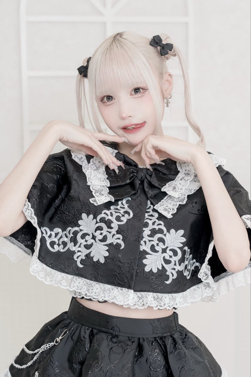 新衣装】 No.14 ・ ・ ・ model（ @7x_isclm_o ）