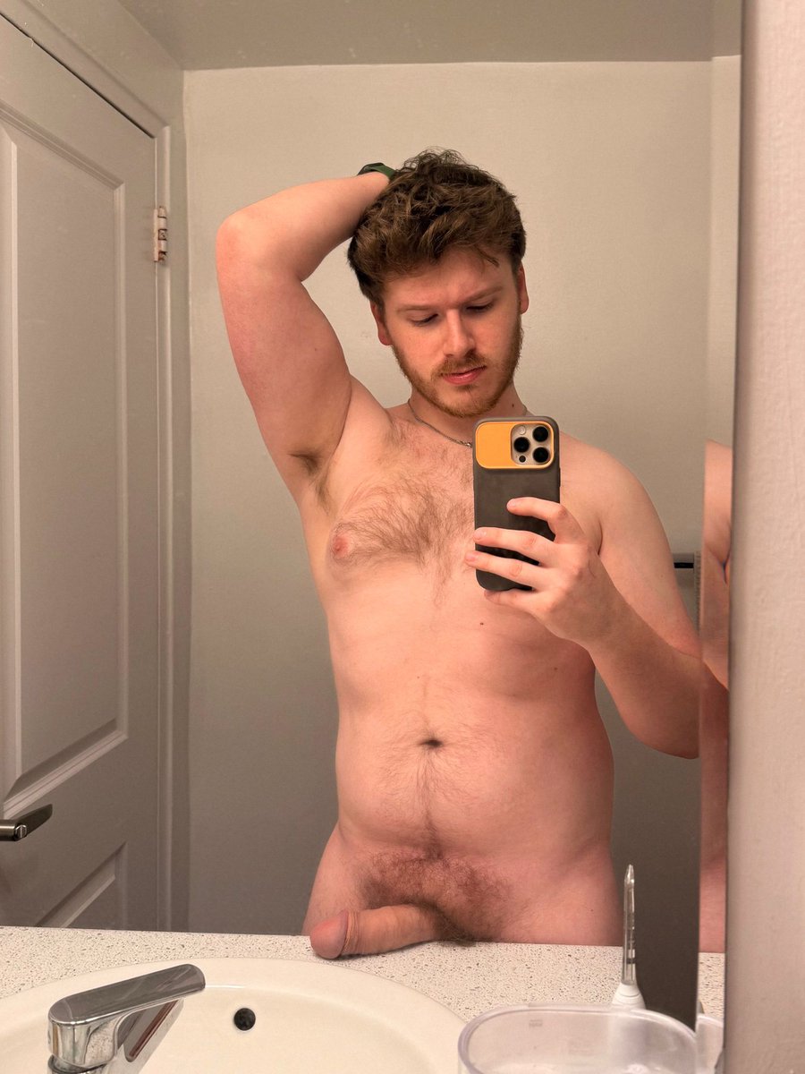 ethanmatthews34's tweet photo. Good morning! Flopped my semi on the counter… and yes I’m on my toes so I can reach 🤭💕🍆 https://t.co/vwVnmworz3