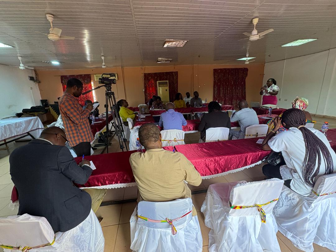 arhrghana's tweet photo. Today ARHR with support from UNFPA Ghana has convened a Regional Policy Dialogue in Techiman, bringing together stakeholders to identify practical solutions and advance evidence-based recommendations that will protect and promote the health and rights of young people.

#arhrghana https://t.co/wICqYubASk