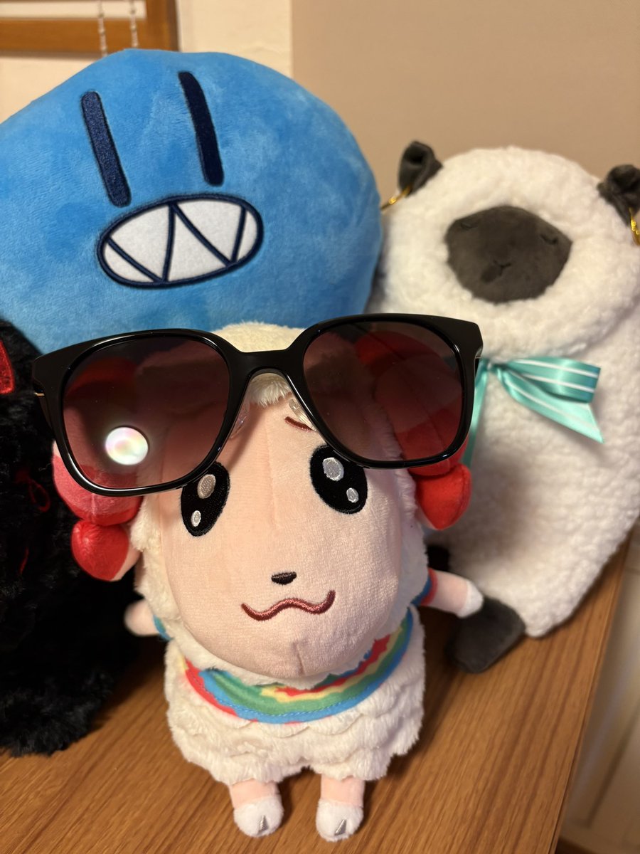 hituchi0738693's tweet photo. 2匹のひつじは今回の旅で仲間にした者たち
ちゃちゃまるかわいいね https://t.co/1KZB0Qa8Mc